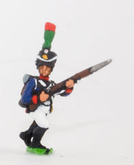 PN97 French: Young Guard 1809-1815: TirailleursGrenadiers or TirailleursChasseurs: Advancing with Musket at 45 degrees