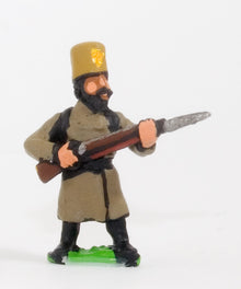 PNR28 Russian: Militia in Greatcoat & Felt Hat with Musket