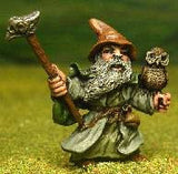 Q47 Wizard: Dwarf Wizard with Hammer and Mystical Owl