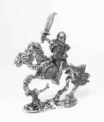 Q89 Skeleton: Mounted with hooded cloak and Cutlass on galloping horse