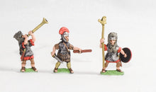 RO30 Early Imperial Roman: Command: Officers, Signifers & Musicians