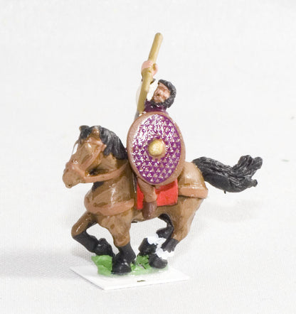 RO35 Middle Imperial Roman: Light cavalry with javelin & shield