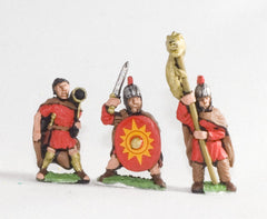 RO56 Late Imperial Roman: Command: Officers, Draconarius & Musicians