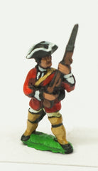 SYF29 Seven Years War French in Canada: French Musketeer in Summer dress, at the ready