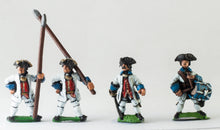 SYF3c Seven Years War French: Command: Fusilier Officer, Drummer & Standard Bearer with bare flagpole only (no flag)