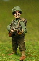 US6 US Infantry: Browning LMGs standing