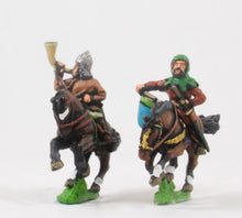 XMED4 Generic Eastern European: Command: Mounted Drummers & Hornblowers