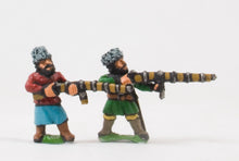 XMED5 Generic Eastern European: Eastern European Ultra Light Gunners. Fit any wagon